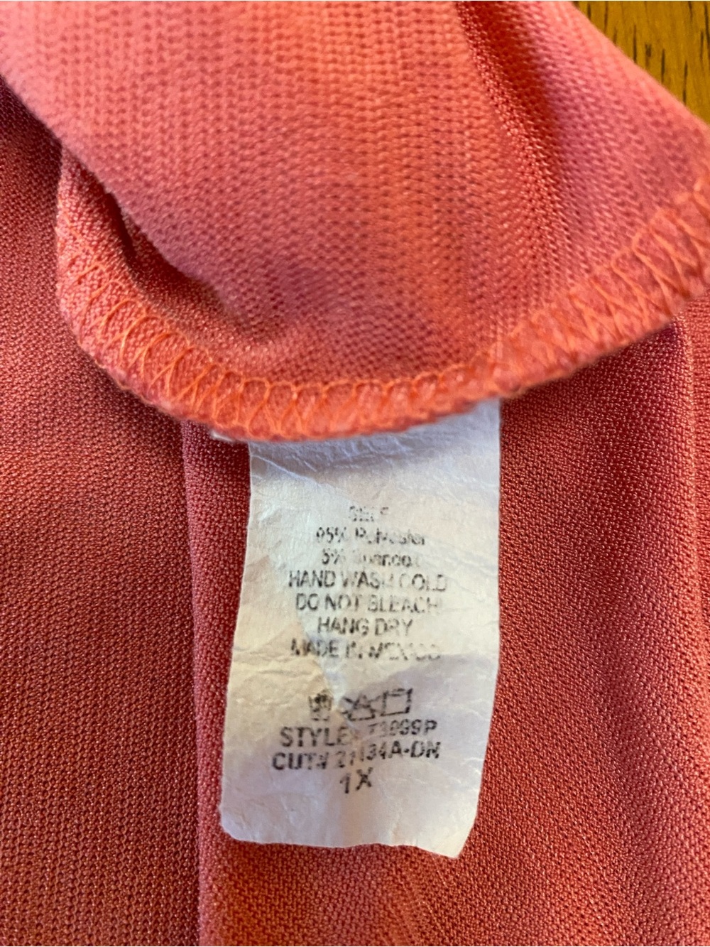 White Birch - Wrap Peplum Top, Coral, Sz 1X - Picture 3 of 10